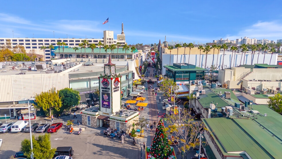 6333 W 3rd St, Los Angeles, CA à louer - Photo du bâtiment - Image 3 de 11