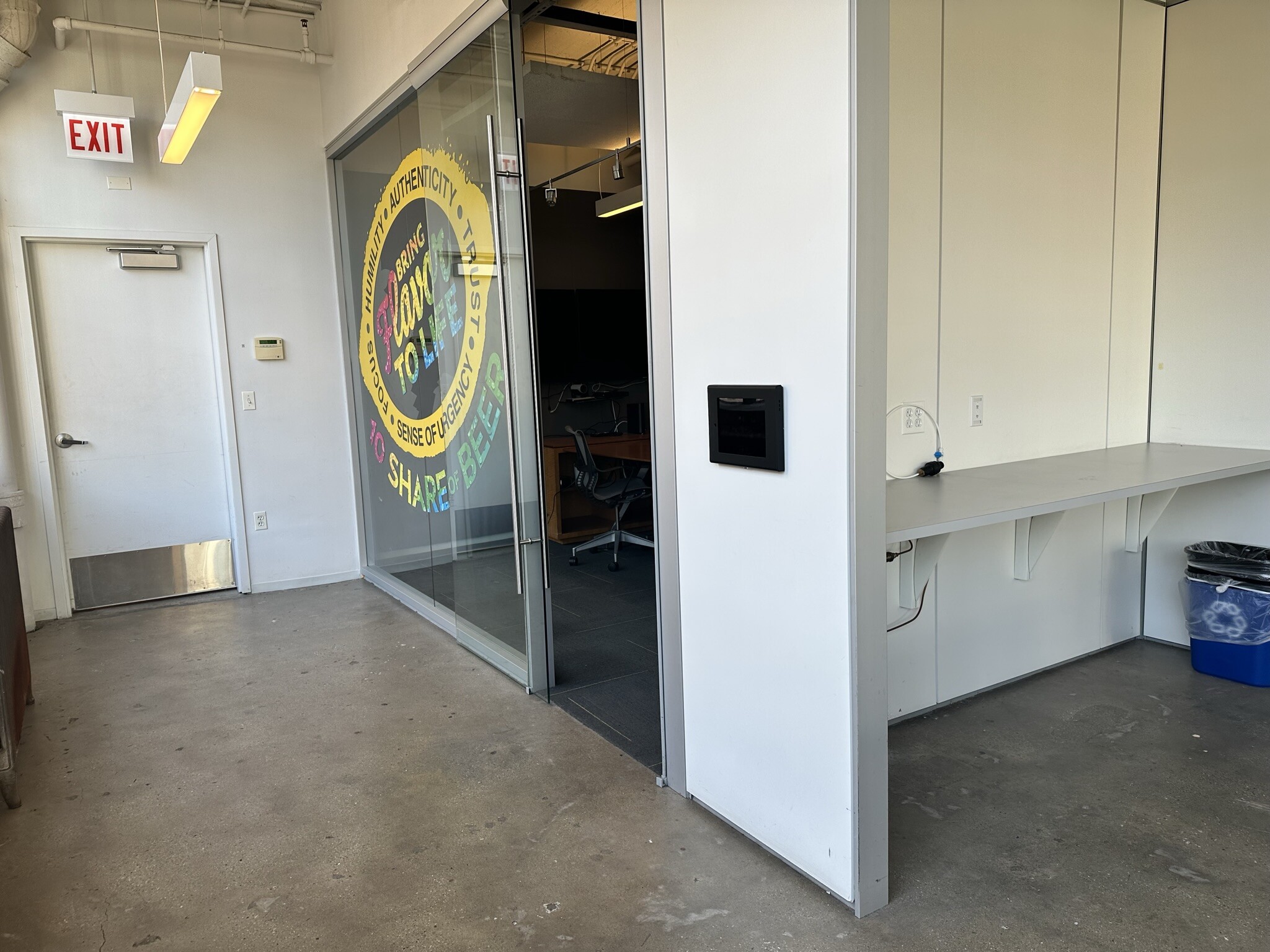 328 S Jefferson St, Chicago, IL à louer Photo intérieure- Image 1 de 4