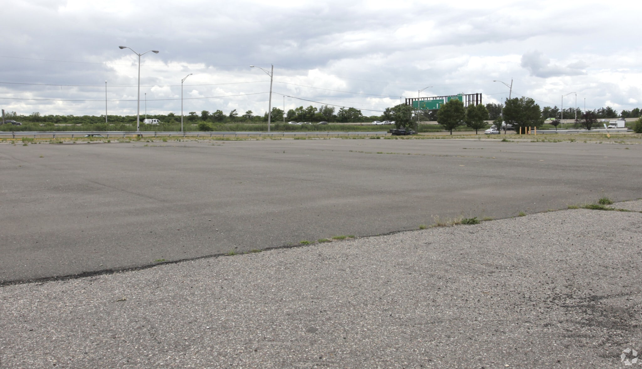 8020 US Highway 9, Sayreville, NJ à louer Photo principale- Image 1 de 2