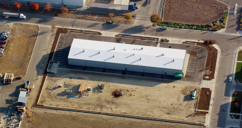 1450 Enterprise Dr, Lemoore, CA à vendre - Aérien - Image 3 de 39