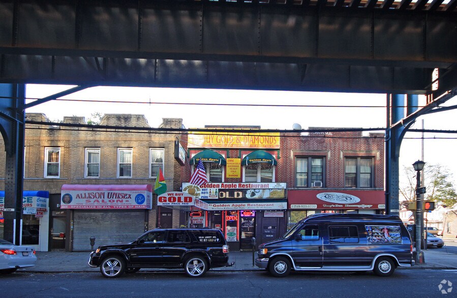 10504 Liberty Ave, Jamaica, NY à vendre - Photo du bâtiment - Image 2 de 2