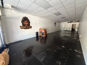 601-729 Walnut St, Rocky Mount, NC for lease Interior Photo- Image 2 of 5