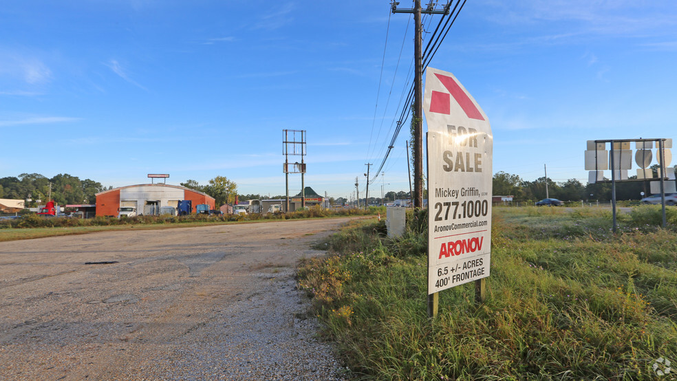 4220 Mobile Hwy, Montgomery, AL for sale - Building Photo - Image 2 of 3