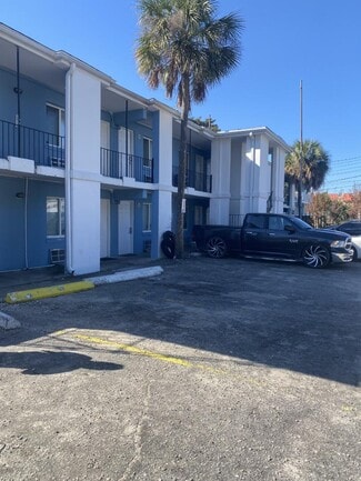 Plus de détails pour 403 14th Ave S, Myrtle Beach, SC - Multi-résidentiel à vendre
