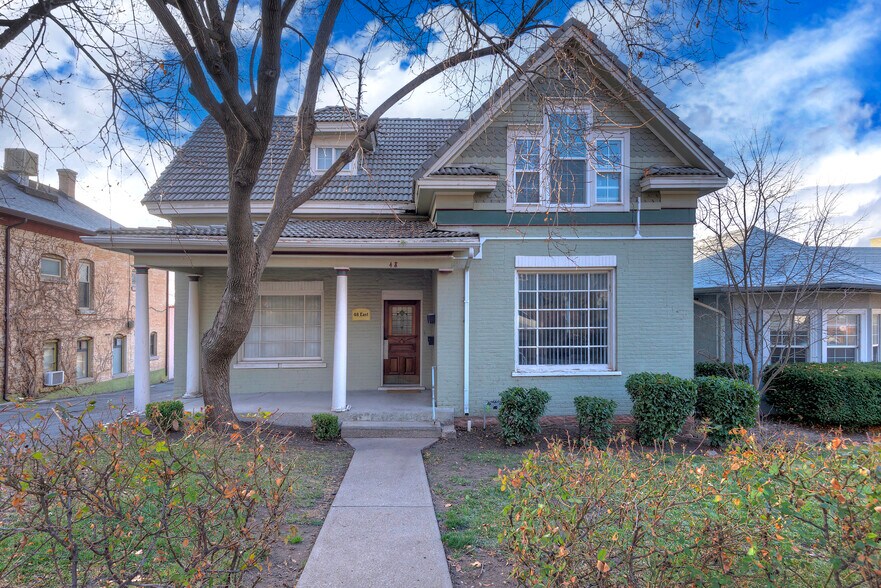 48 E 200 N, Salt Lake City, UT à vendre - Photo du bâtiment - Image 2 de 12