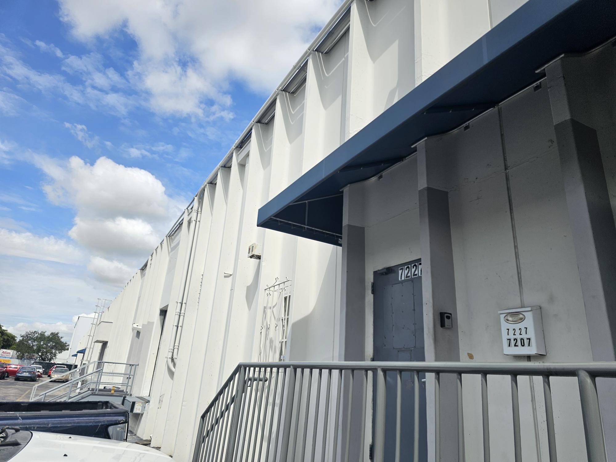 7212-7282 NW 33rd St, Miami, FL for lease Building Photo- Image 1 of 9