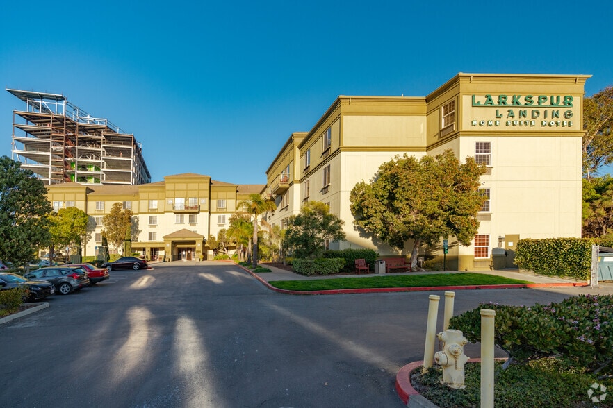 690 Gateway Blvd, South San Francisco, CA à vendre - Photo principale - Image 1 de 5