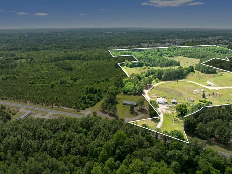488 Rambeaut Rd, Spring Lake, NC à vendre - Aérien - Image 2 de 3