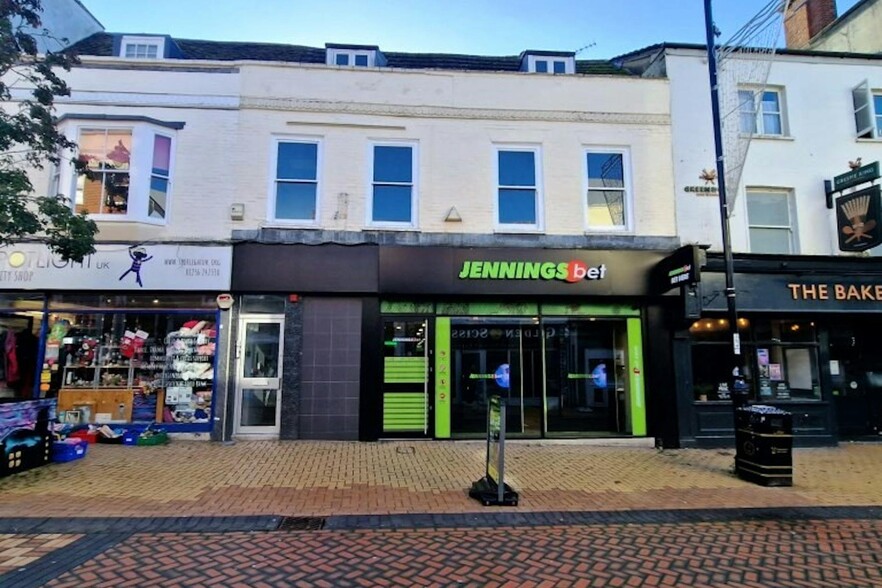 11-13 Winchester St, Basingstoke for lease - Building Photo - Image 1 of 2