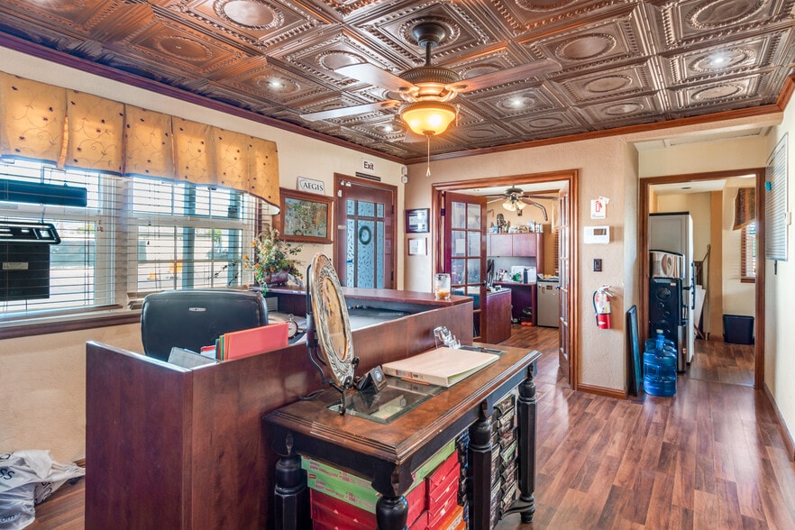 543 W County Line Rd, Calimesa, CA for lease - Interior Photo - Image 3 of 12