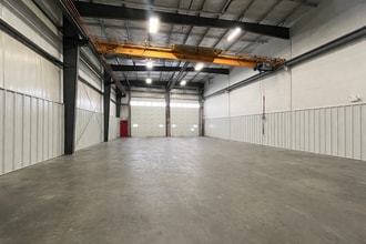 3906 71st Ave, Leduc, AB for lease Interior Photo- Image 2 of 9