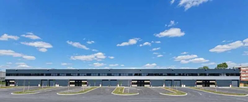 Bureau dans Aulnay-sous-Bois à louer - Photo du bâtiment - Image 3 de 14