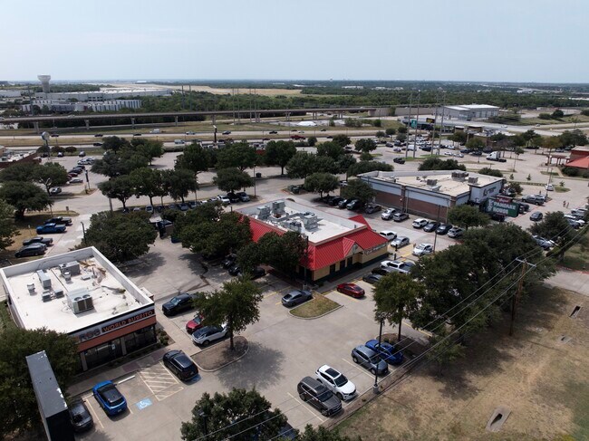 More details for 1505 William D Tate Ave, Grapevine, TX - Retail for Sale
