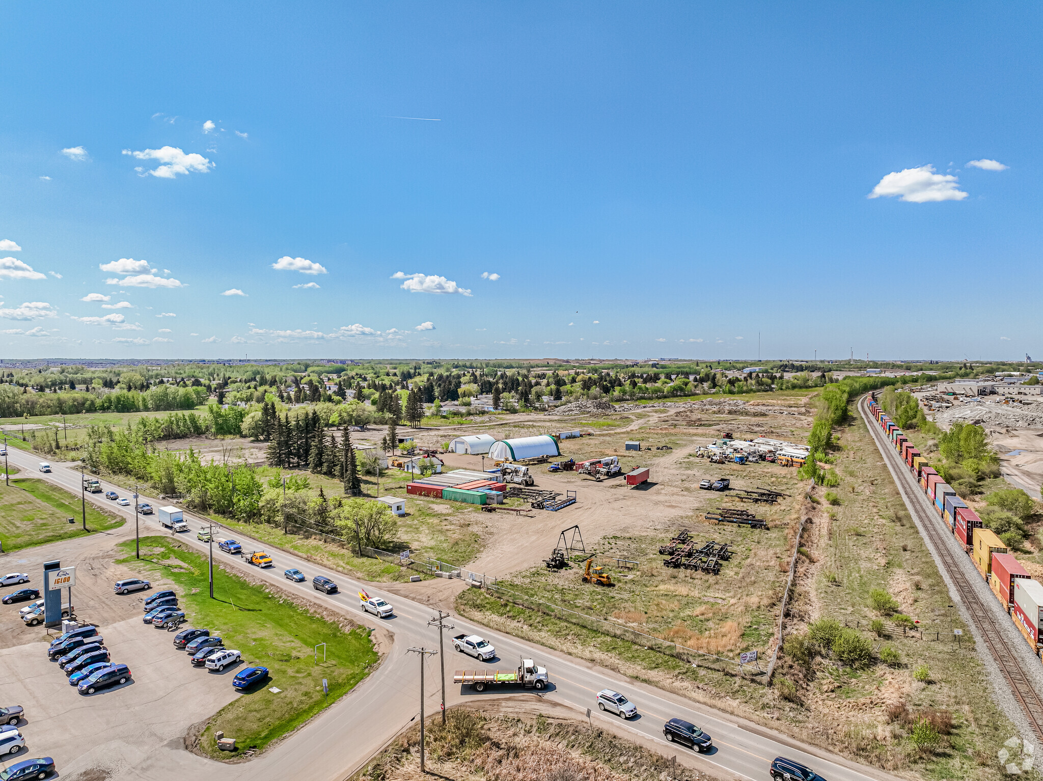 11010 Winterburn Rd NW, Edmonton, AB for sale Primary Photo- Image 1 of 8