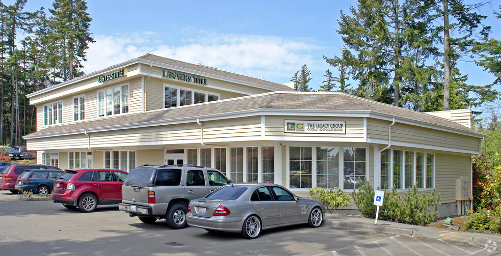 5790 Soundview Dr, Gig Harbor, WA for lease - Building Photo - Image 1 of 6