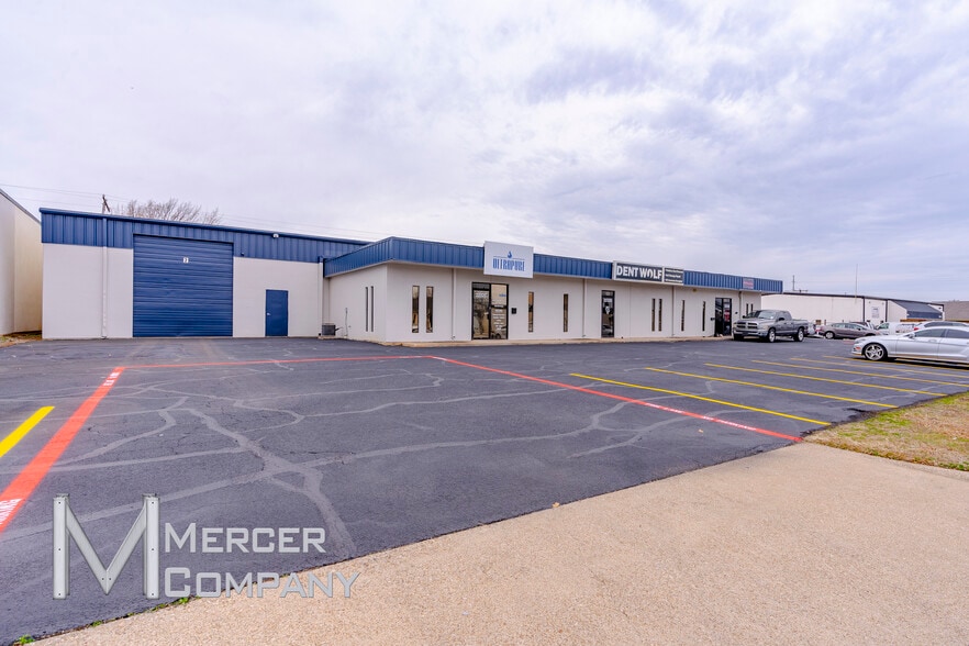 2232 Michigan Ave, Arlington, TX for lease - Primary Photo - Image 1 of 8