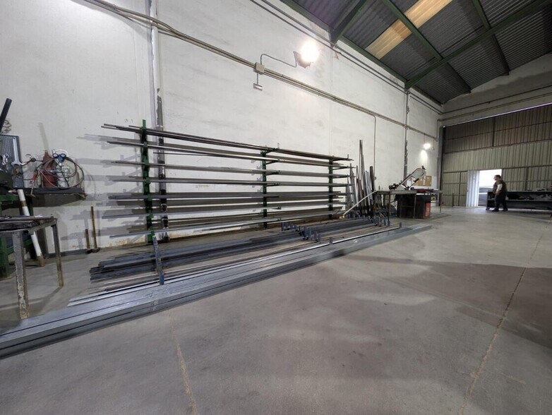 Industrial in Catarroja, Valencia for lease - Interior Photo - Image 2 of 6