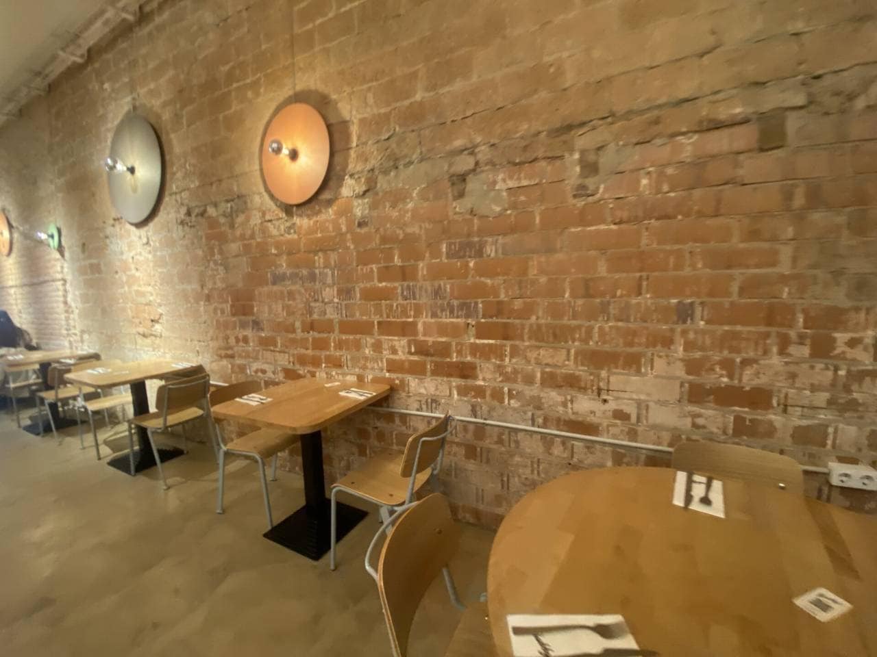 Retail in Barcelona, Barcelona for lease Primary Photo- Image 1 of 2