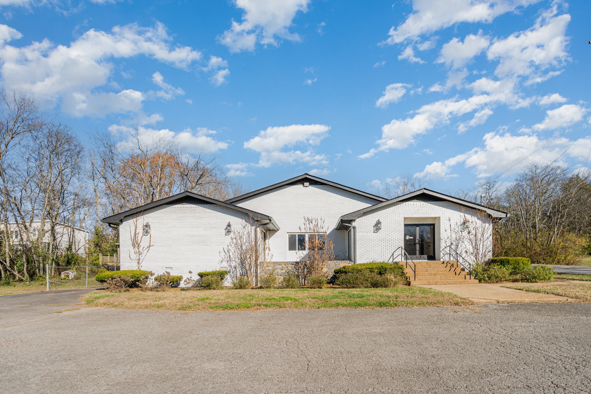 2597 Whites Creek Pike, Nashville, TN for sale Building Photo- Image 1 of 24