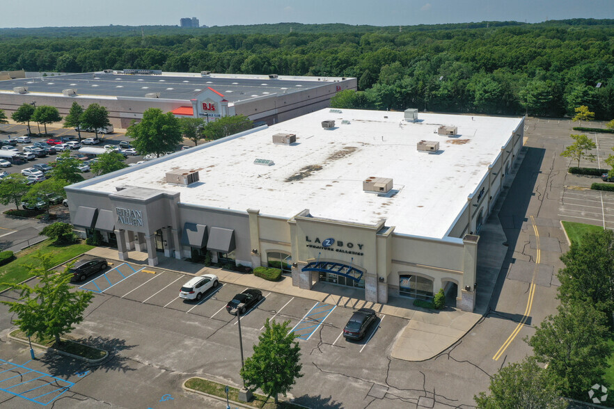 4016 Nesconset Hwy, East Setauket, NY for lease - Aerial - Image 3 of 10