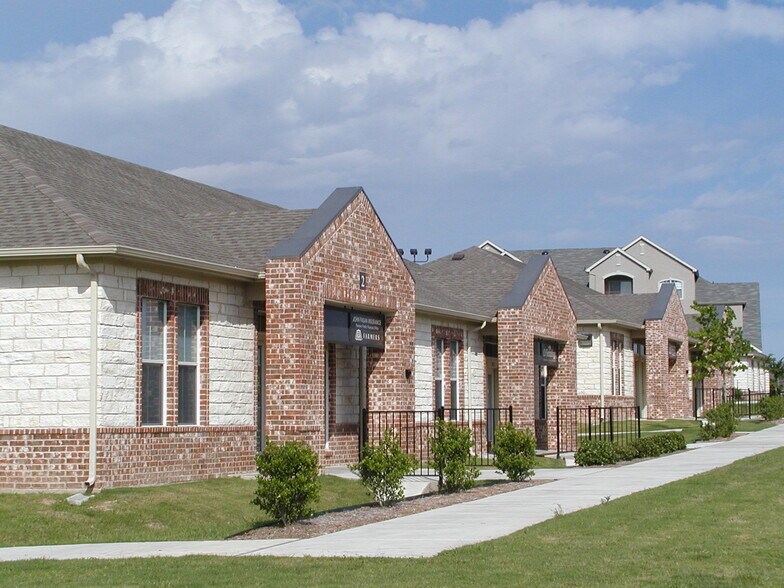 15901 Central Commerce Dr, Pflugerville, TX for lease - Building Photo - Image 2 of 13