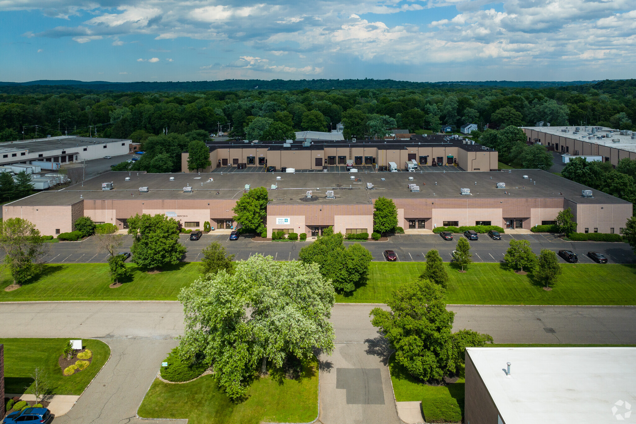 1 Frassetto Way, Lincoln Park, NJ à vendre Photo du bâtiment- Image 1 de 1