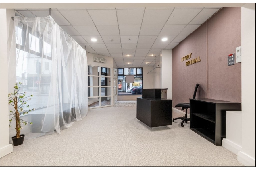 38 Railway Rd, Coleraine for lease Interior Photo- Image 1 of 9