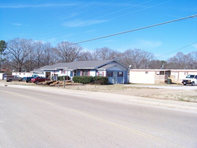 705 Forrest Ave, Mc Kenzie, TN à vendre Photo principale- Image 1 de 1