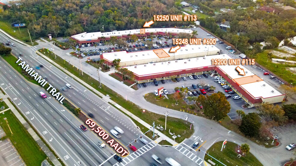 15200 S Tamiami Trl, Fort Myers, FL à louer - Photo du bâtiment - Image 2 de 4