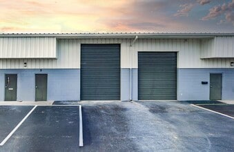 4061 Forrestal Ave, Orlando, FL for lease Interior Photo- Image 1 of 2