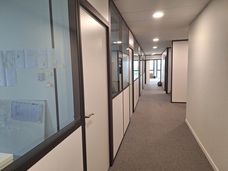 171 Rue Lucien Faure, Bordeaux à louer - Photo du bâtiment - Image 3 de 10