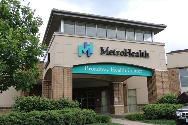 More details for 6541-6801 Broadway Ave, Cleveland, OH - Office/Retail, Flex for Lease