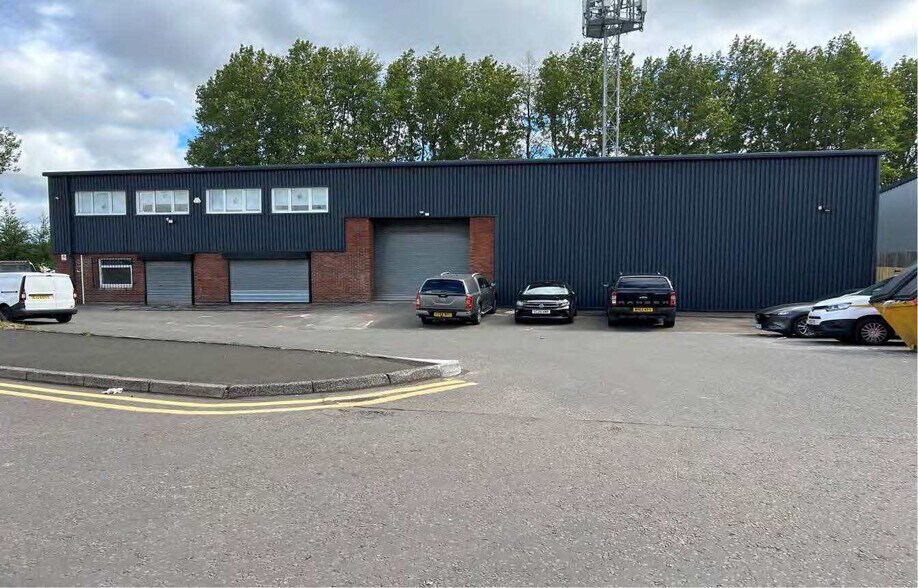 110 Glasgow Rd, Rutherglen à louer - Photo du bâtiment - Image 1 de 7