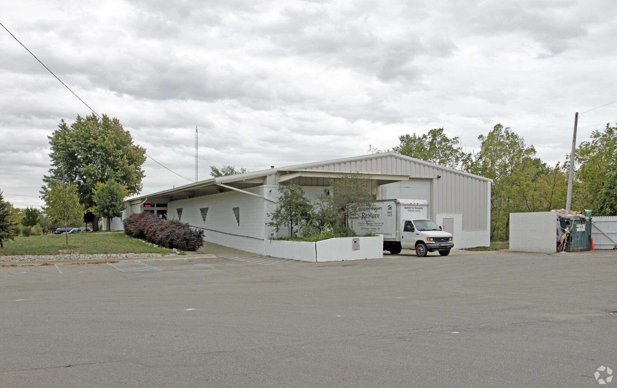 150 Osmun St, Pontiac, MI à vendre Photo principale- Image 1 de 4