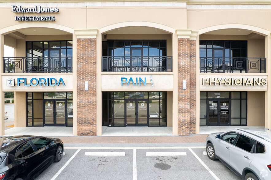 4796 Hodges Blvd, Jacksonville, FL for lease - Building Photo - Image 3 of 6