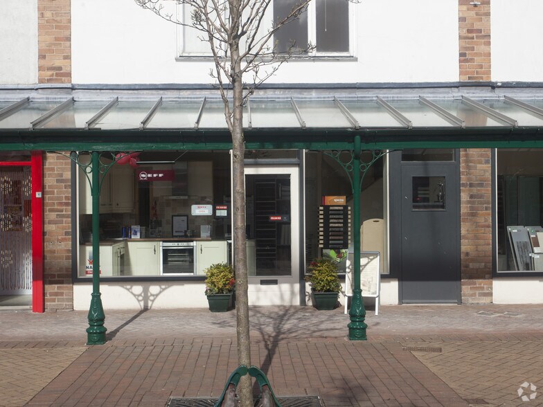 4-5 Tower Gdns, Holywell à louer - Photo du bâtiment - Image 3 de 3