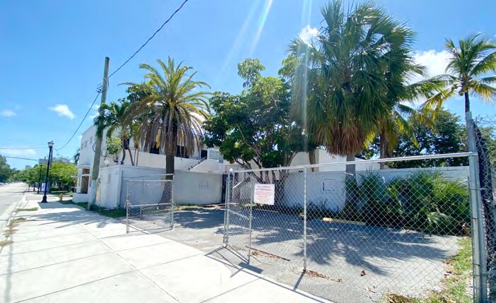 4900 NE 2nd Ave, Miami, FL à louer - Photo du bâtiment - Image 3 de 30