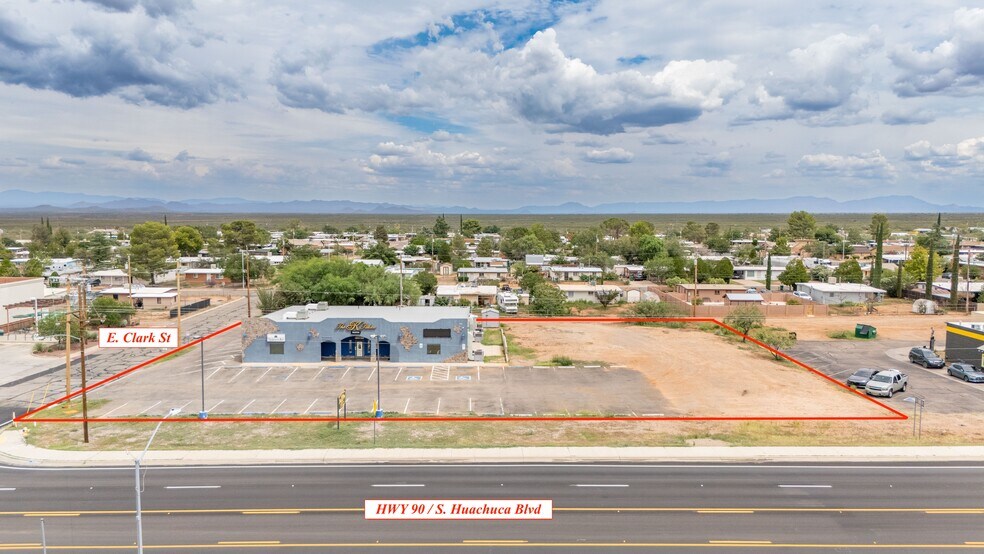 290-292 N Huachuca Blvd, Huachuca City, AZ à vendre - Aérien - Image 1 de 30