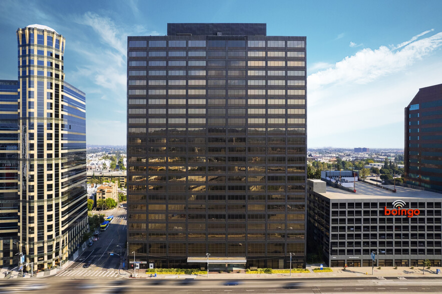 10960 Wilshire Blvd, Los Angeles, CA for lease - Building Photo - Image 2 of 8