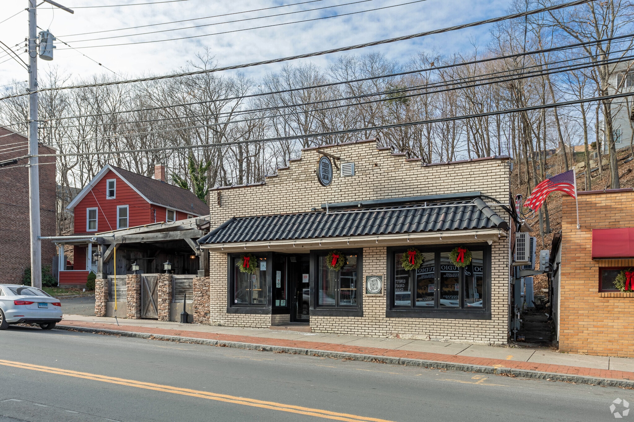 127 Center St, Shelton, CT for sale Primary Photo- Image 1 of 5