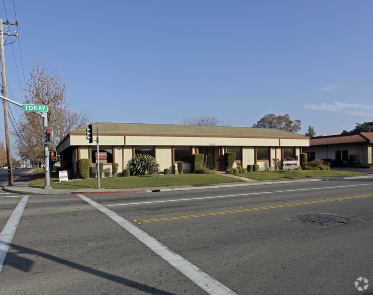 1217 W Tokay St, Lodi, CA for lease - Building Photo - Image 2 of 2