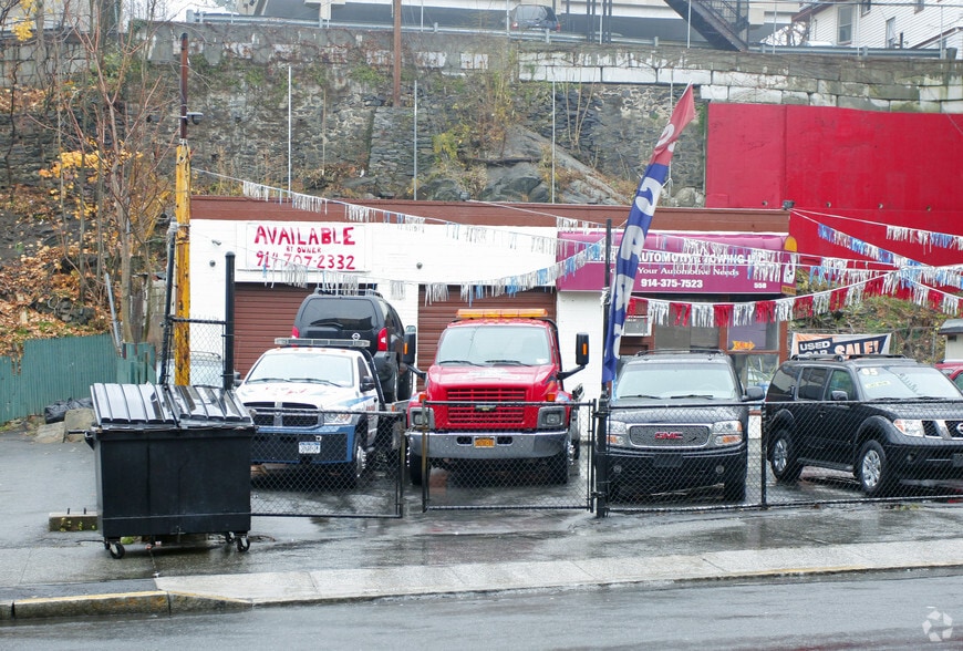 558 S Broadway, Yonkers, NY for lease - Building Photo - Image 2 of 2