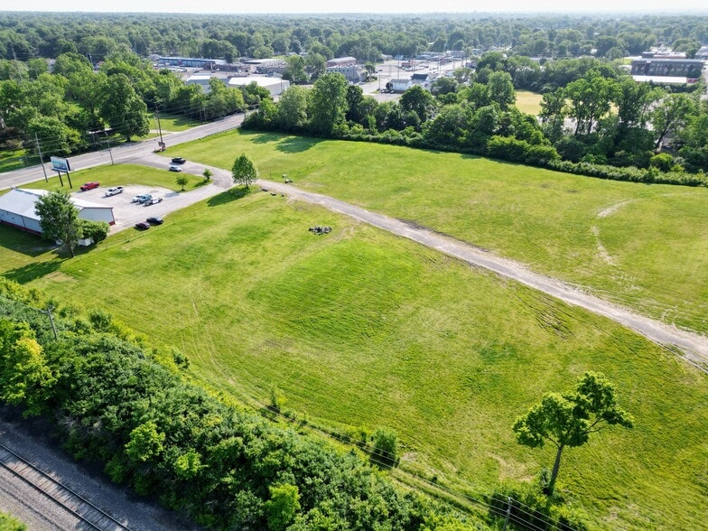 3725 W 30th St, Indianapolis, IN for sale - Aerial - Image 3 of 8