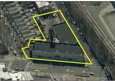 100-02 Rockaway Blvd, Ozone Park, NY à louer - Aérien - Image 3 de 7