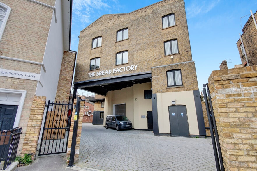 1-1C Broughton St, London for lease - Building Photo - Image 1 of 9