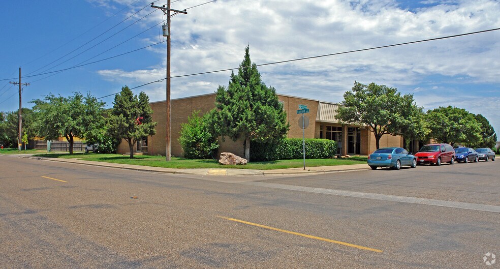 5760 40th St, Lubbock, TX à louer - Photo principale - Image 2 de 20