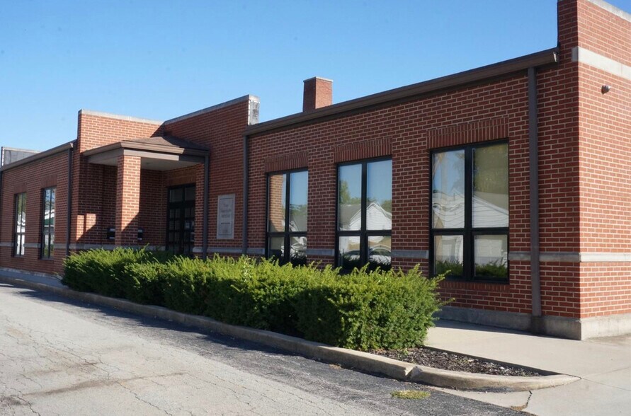 719 S Fayette St, Washington Court House, OH à vendre - Photo du bâtiment - Image 3 de 40