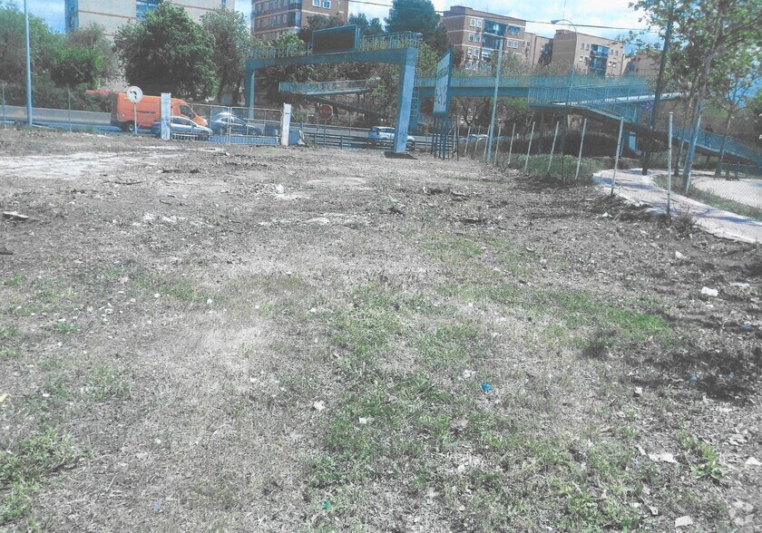 Avenida Libertad, s/n, Getafe, Madrid à vendre - Photo du bâtiment - Image 3 de 6