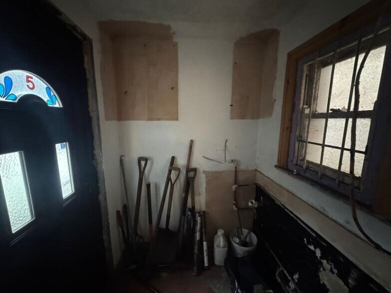 2A Victoria Rd, Port Talbot à vendre - Photo intérieure - Image 2 de 13