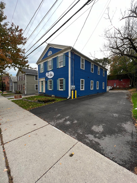 19 State St, Pittsford, NY à vendre - Photo du bâtiment - Image 1 de 1